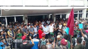 DEMONSTRASI-DI-PAPUA-ss.jpg