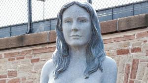 Denmark-akan-menyingkirkan-patung-putri-duyung.jpg