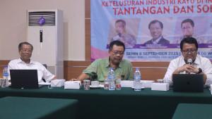Diskusi-regulasi-kayu-OK.jpg