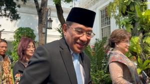 Dokter-spesialis-paru-dr-Benjamin-Paulus-tiba-di-Istana-Kepresidenan-Jakarta.jpg