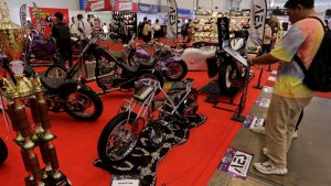 Dongkrak-Penjualan-Sepeda-Motor-Melalui-Pameran-IMOS-2024_20241103_165924.jpg