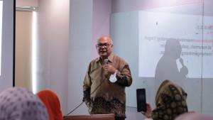 Dosen-Akuntansi-IBI-Kwik-Kian-Gie-Hanif-Ismail.jpg