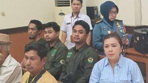 Dua-anak-bos-rental-Ilyas-Abdurahman-saksikan.jpg