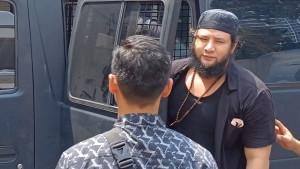 EDARKAN-NARKOBA-Artis-Ammar-Zoni-tiba-di-Kejari-Jakarta-Barat.jpg
