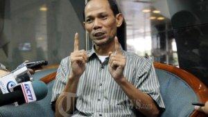 Ekonom-senior-Ichsanudin-Noorsy-protes-BMAD.jpg