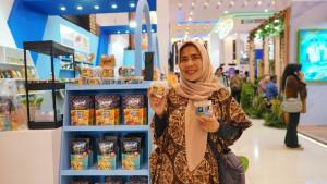 FESTIVAL-UMKM-Salah-satu-peserta-Jatim-Fest-2025.jpg
