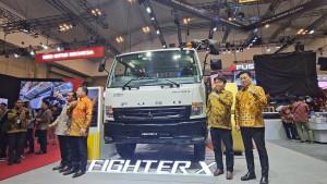 FUSO-GIIAS-Truk-Fighter-X-FM65F-Tractor-Head-4x2.jpg