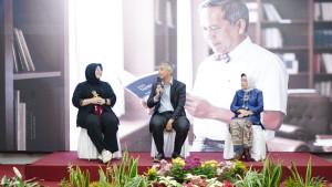 Founder-Talentlytica-Aswin-Januarsjaf-tengah-saat-peluncuran-buku-Pauli.jpg