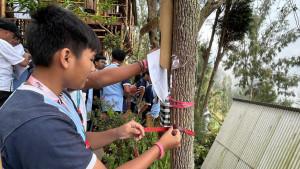 Generasi-muda-diajak-tanam-pohon-dan-jaga-alam-di-Jawa-Timur.jpg