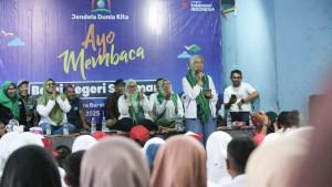 Gerakan-Ayo-Membaca-Founder-Jendela-Dunia-Kita-RustiniMuhaimin.jpg