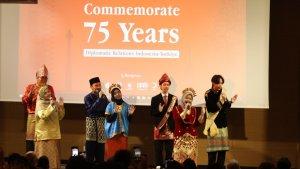 Grup-vokal-izmir-yang-bertemakan-Harmony-in-diversit.jpg
