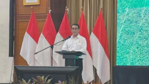 HILIRISASI-KAKAO-HINGGA-KELAPA-Menteri-Pertanian-Andi-Amran-Sulaima.jpg