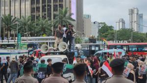 HMI-Cabang-Jakarta-Raya-gelar-aksi-usut-dan-berantas-mafia-haji.jpg