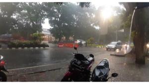 Hujan-turun-di-sejumlah-wilayah-di-Kota-BogorERE.jpg