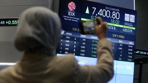 IHSG-Fluktuatif-Saat-Penjualan-Ritel-RI-Melambat_20241210_164330.jpg
