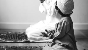 ILUSTRASI-SHOLAT-34534.jpg