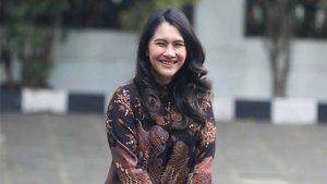Isyana-Bagoes-Oka-ditunjuk-menjadi-Wakil-Menteri-Kependudukan-dan-BKKBN.jpg