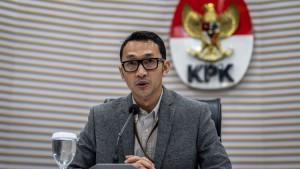 Juru-Bicara-KPK-Budi-Prasetyo-saat-menyampaikan-keterangan-di-Gedung-Merah-Putih-KPK.jpg
