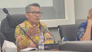 Juru-Bicara-Kementerian-Perindustrian-Febri-Hendri-Antoni-Arif-di-kantor-Kemenperin-hh.jpg