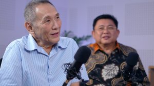 Jusuf-Hamka-dan-Kuasa-Hukum-Bicara-Duduk-Perkara-Gugatan-Perdata_20250912_222254.jpg