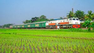 KA-BLB-Jatinegara-Imbas-HUT-ke-80-TNI.jpg