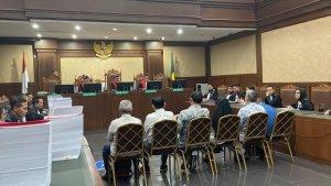 KASUS-ANTAM-Sidang-pembacaan-tuntutan-kasus-korupsi-kegiatan-lebur-cap-emas.jpg