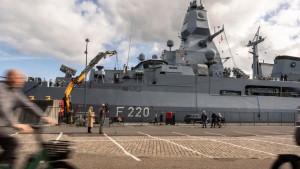 KE-LAUT-BALTIK-Fregat-pertahanan-udara-Angkatan-Laut-Jerman-FGS-Hamburg.jpg
