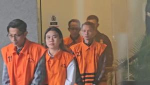 KPK-akhirnya-menahan-seluruh-tersangka-dalam-kasus-dugaan-pemerasan-tenaga-asing.jpg