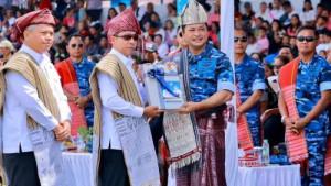 KSAU-Marsekal-M-Tonny-Harjono-menerima-simbolis-hibah-lahan-Bupati-Tapanuli-Utara-Jonius-Taripar.jpg