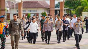 Kapolri-mendatangi-agenda-panen-raya-di-OKU-Timur.jpg