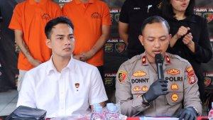 Kapolsek-Tambora-Kompol-Donny-Agung-Harvida-rilis-kasus-pengeroyokan-dan-penikaman.jpg