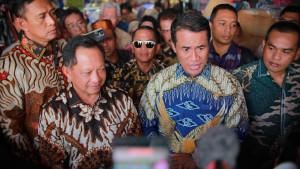 Kementan-bersama-Kemendagri-dan-Bulog-berhasil-menurunkan-harga-beras.jpg