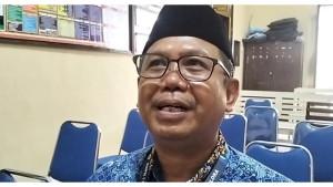 Kepala-SMP-Negeri-1-Blora-Ainur-Rofiq.jpg