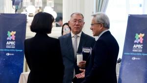 Ketua-Eksekutif-Hyundai-Motor-Group-Chung-Euisun.jpg
