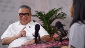 Ketua-Harian-PSI-Ahmad-Ali-Berkunjung-ke-Tribunnews_20251008_150230.jpg