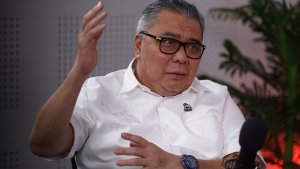 Ketua-Harian-PSI-Ahmad-Ali-Berkunjung-ke-Tribunnews_20251008_150333.jpg
