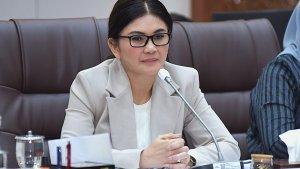 Ketua-Komisi-IX-DPR-RI-Felly-Estelita-Runtuwene-RAKER.jpg
