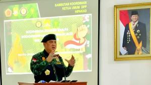 Ketua-Umum-Himpunan-Putra-Putri-Keluarga-Angkatan-Darat-Haryara-Tambunan.jpg