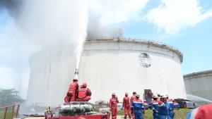 Kilang-Cilacap-terbakar.jpg