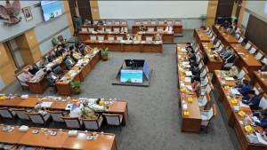 Komisi-VIII-DPR-RI-Rapat-persiapan-haji.jpg