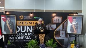 LOUNGE-PEKERJA-MIGRAN-Direktur-Pelayanan-BPJS-Ketenagakerjaan.jpg