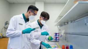 Laboratorium-pengembangan-cat-OK.jpg