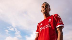 Liverpool-sukses-mendatangkan-Alexander-Isak-dari-Newcastle-United.jpg