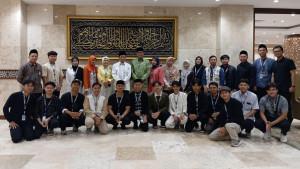MASJID-Menteri-Agama-Nasaruddin-Umar-bersama-puluhan-content-creator-Gen-Z.jpg