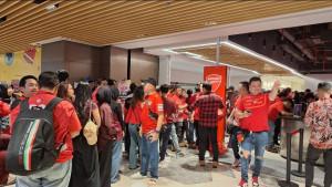 MEET-AND-GREET-MARQUEZ-Ratusan-penggemar-Marc-Marquez.jpg