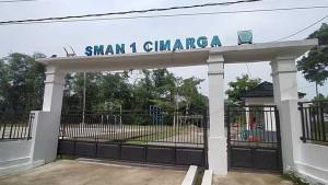 MOGOK-SEKOLAH-Suasana-SMAN-1-Cimarga-Kabupaten-Lebak-Banten.jpg