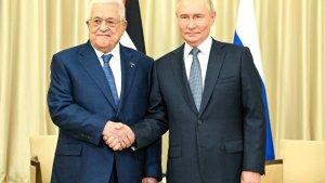 Mahmoud-Abbas-berjabat-tangan-dengan-Vladimir-Putin-dal.jpg
