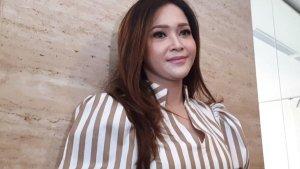 Maia-Estianty-saat-ditemui-dalam-jumpa-pers-Indonesian-Idol-Junior-2018-di-MNC-Studios.jpg