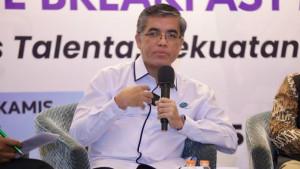 Menaker-Yassierli-soroti-tantangan-ketenagakerjaan-RI.jpg