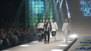 Mendag-Busan-Buka-JMFW-2026-Dorong-Modest-Fashion-Indonesia-Berdaya-Saing-Global.jpg